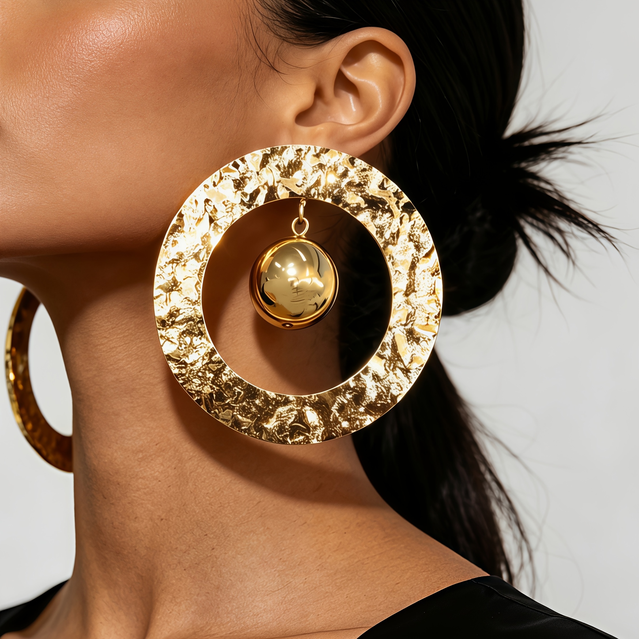 Women's Vintage Hammered Openwork Hoop Earrings